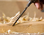 Entretien de meuble en bois par Menuisier France à Eynesse